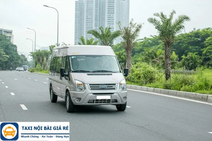 Taxi Nội Bài 16 Chỗ Đi Sân Bay Giá Rẻ